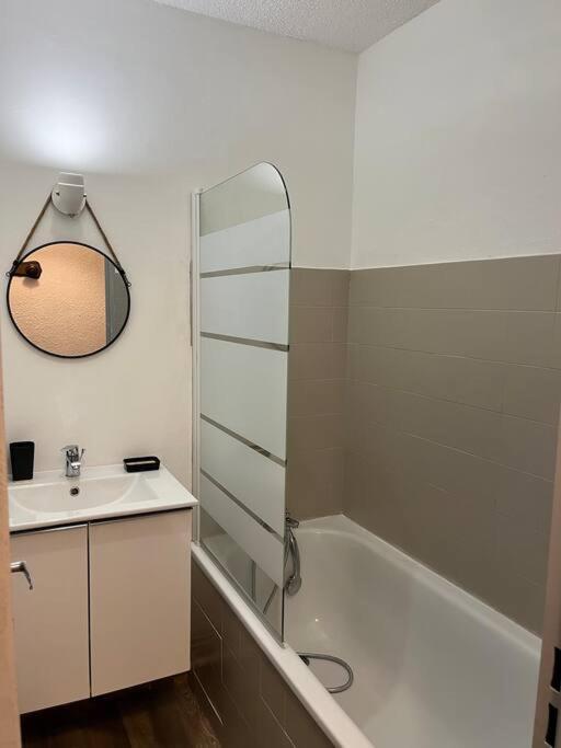 Appartement Moderne & Chaleureux Gréoux-les-Bains Dış mekan fotoğraf